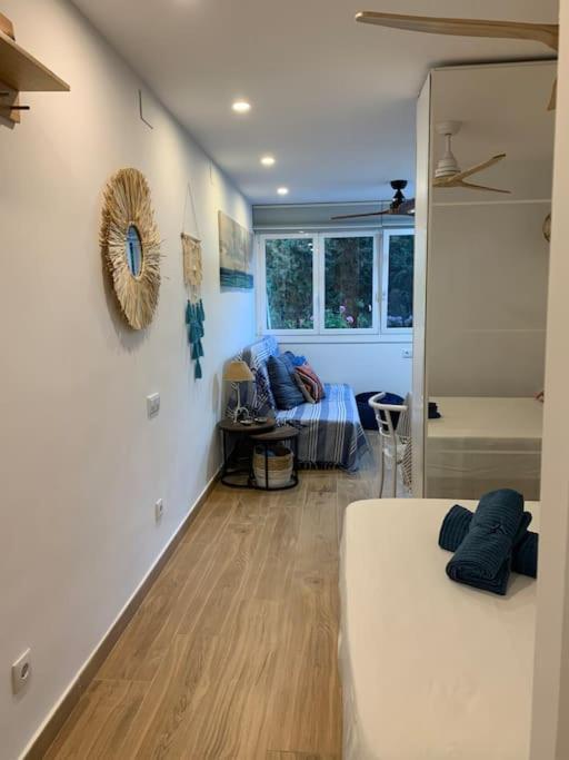 Apartamento Miniloft Con Piscina Caminando A La Playa Tarragona Exterior foto