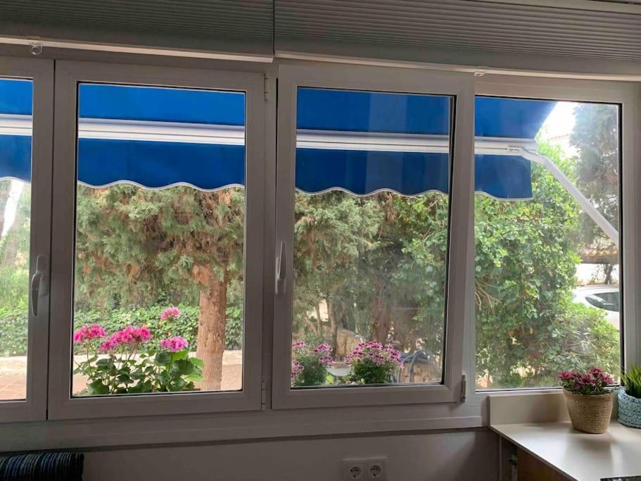 Apartamento Miniloft Con Piscina Caminando A La Playa Tarragona Exterior foto